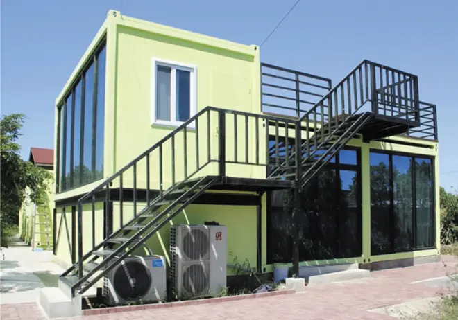 Flat Pack House - Image 2