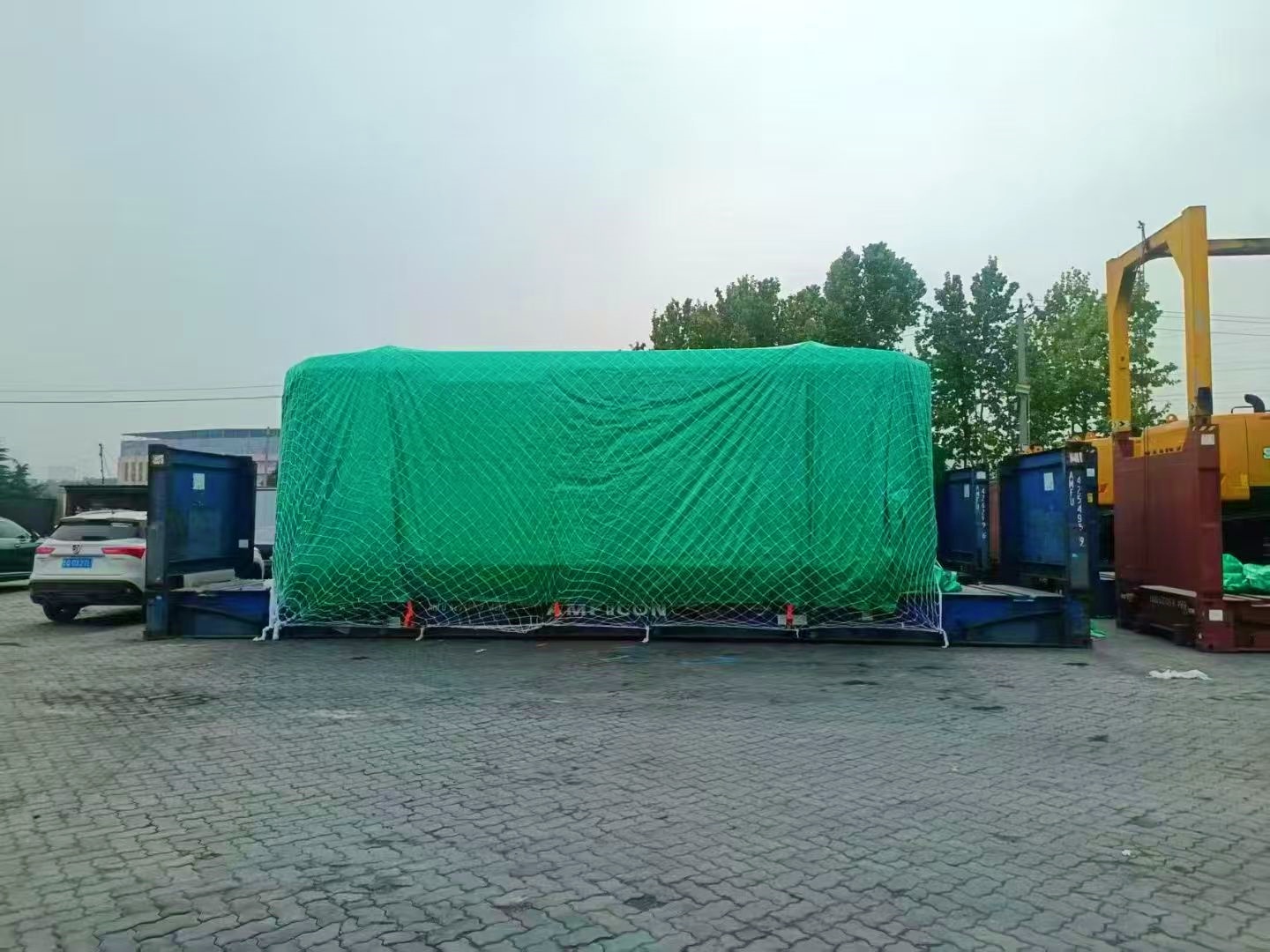 transportation-space capsule
